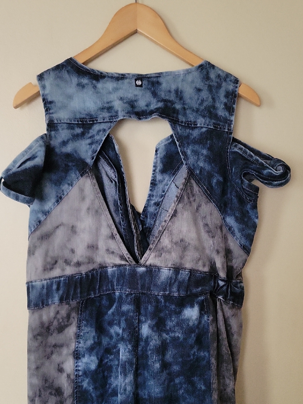 Apple Bottoms  VINTAGE Acid Wash Blue & Gray Denim  Dress - Picture 8 of 8